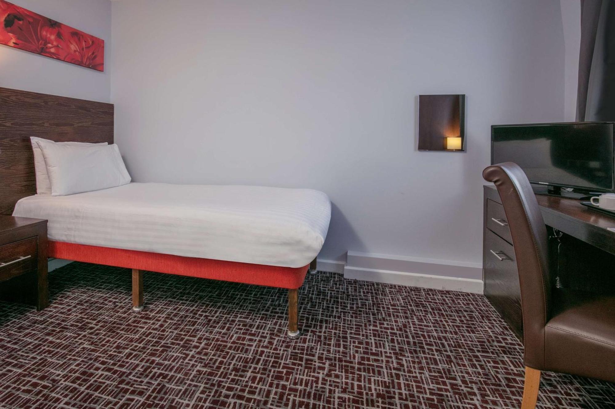 The Stuart Hotel, Sure Hotel Collection By Best Western Derby Bagian luar foto